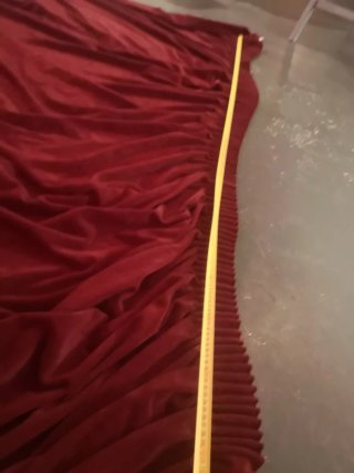 Cortinas de terciopelo burdeos
