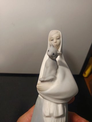 Figura Porcelana Mate TANG (Inicios Lladró)