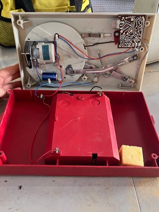 Tocadiscos Philips Rojo/Blanco (No funciona)
