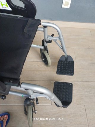 SILLA DE RUEDAS L,HOSPITALET