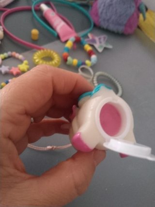 Lote bisutería infantil: pintalabios, unicornio, c