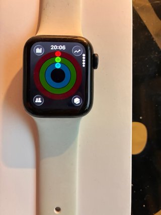 Apple Watch SE 2da Gen con 2 correas originales