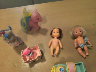 Lote Muñecas y Juguetes Varios
