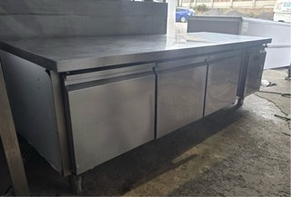 Bajo Mostrador Frío Acero Inoxidable