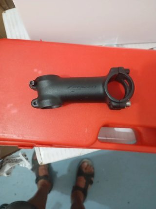 Potencia de bicicleta de aluminio