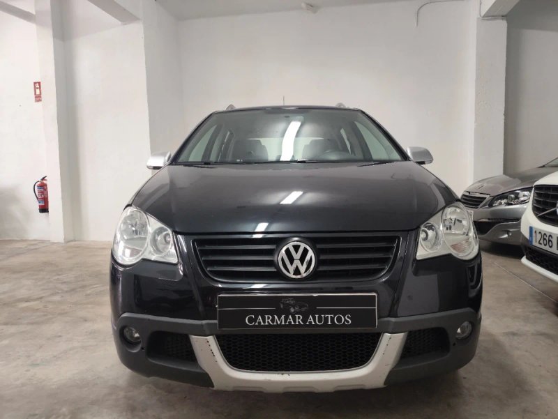 Volkswagen Polo 2006 - foto 1