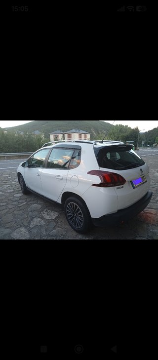 Peugeot 2008 1.2 110cv año 2016