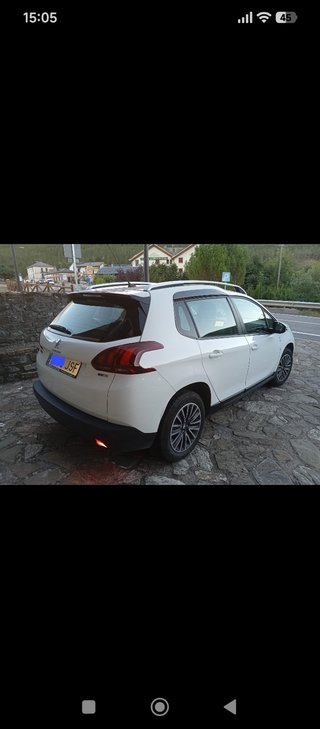 Peugeot 2008 1.2 110cv año 2016