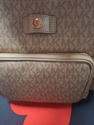 Mochila Michael Kors Beige Nueva