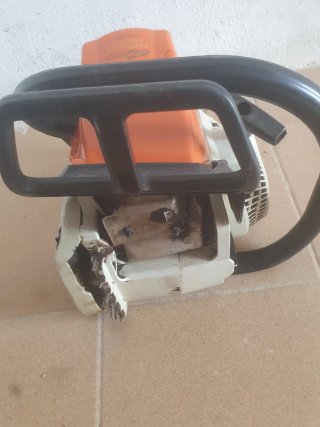 Motosierra Stihl MS 210 C