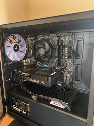 PC Gaming NUEVO | Ryzen 5 5500 | RTX 5060 8GB | 16