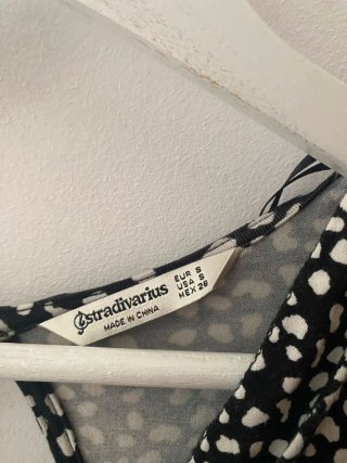 Vestido pantalón Stradivarius estampado
