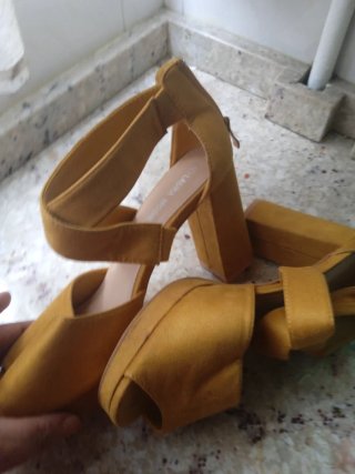 Sandalias Laura Mode Amarillas