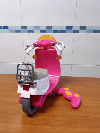 Moto RC Baby Born City Scooter Rosa. Teledirigida.