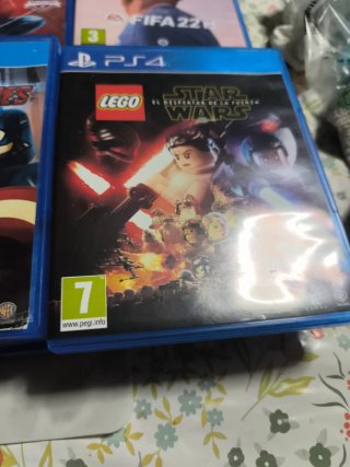 Lote Juegos PS4: Spider-Man, FIFA 19, FIFA 22