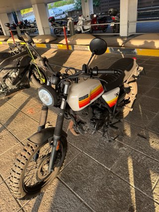 Brixton SK8 125 CC Ed. Limitada