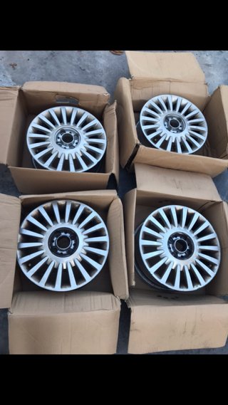 Llantas Fiat 500 (4 unidades)
