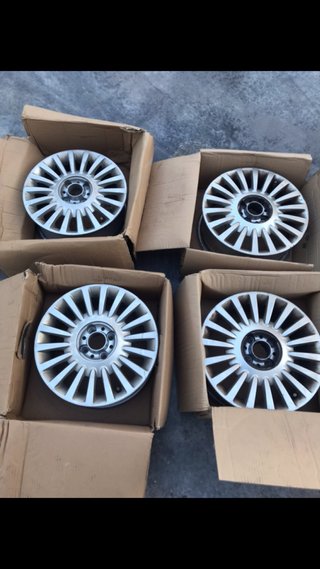 Llantas Fiat 500 (4 unidades)