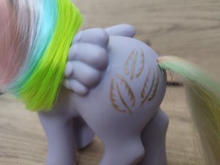 PEQUEÑO LITTLE PONY G1 PLUMITAS NC TICKLE SPAIN