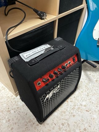 Guitarra Eléctrica Caliber Azul + Amplificador