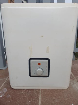Termo Eléctrico Equation 25L