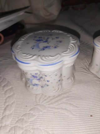 Juego tocador porcelana floral azul