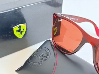 Gafas de sol Ray-Ban Ferrari Marrón
