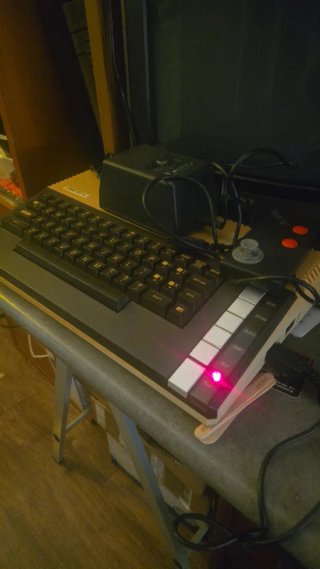 Ordenador Atari 800XL con extras