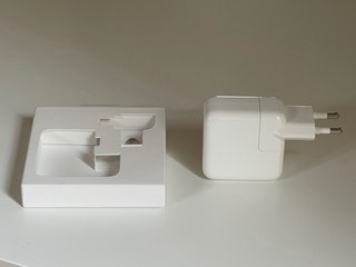 Cargador Apple 30W - Macbook, iPhone, iPad - USB-C
