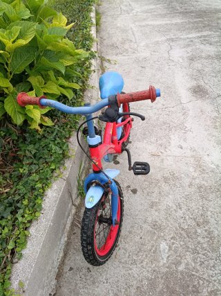 Bicicleta infantil Spiderman