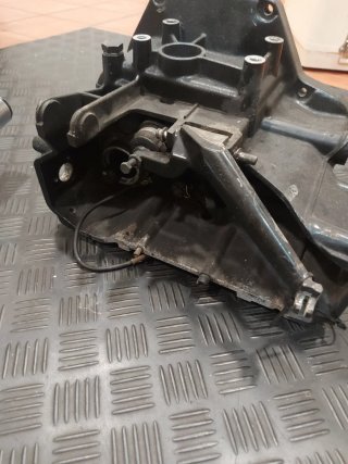 Caja cambio K75 con sensor de marcha