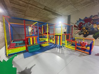 Parque de bolas infantil homologado