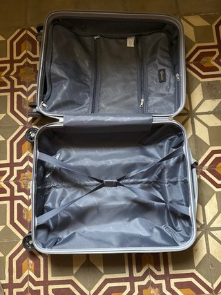 Maleta rígida Benzi gris 4 ruedas