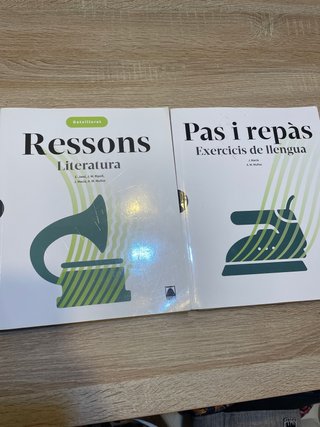 Ressons. Literatura 1 BATX