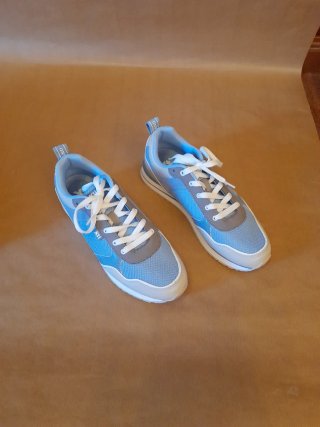 Zapatillas Xti Urban Brand, talla 41 de mujer.