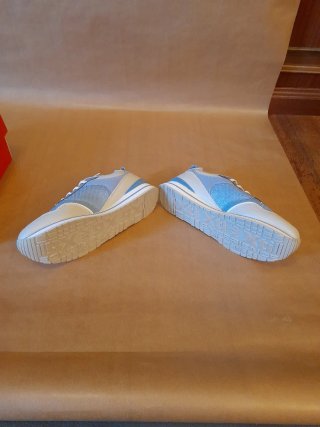 Zapatillas Xti Urban Brand, talla 41 de mujer.