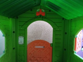 Caseta de jardín infantil de plástico