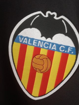Camiseta Valencia CF coleccionista. Talla XL