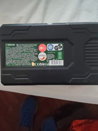 Taladro Parkside tipo Dremel con accesorios