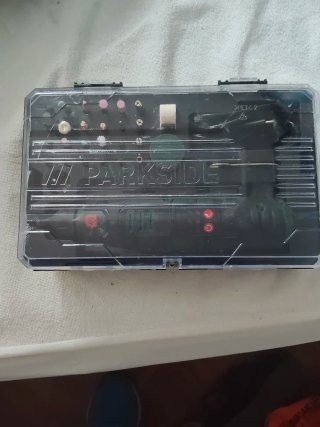 Taladro Parkside tipo Dremel con accesorios