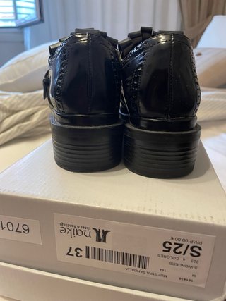 Mocasines Zara Negros con Flecos y Hebilla