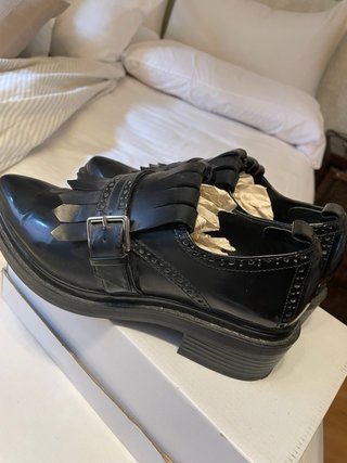 Mocasines Zara Negros con Flecos y Hebilla