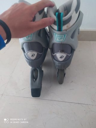 Patines en línea Rollerblade grises y turquesa