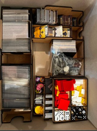 Lote Dungeon Universalis 2.0 + Inserto+ extras