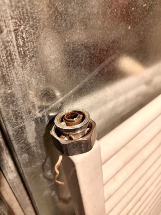 Radiador Toallero Agua Blanco