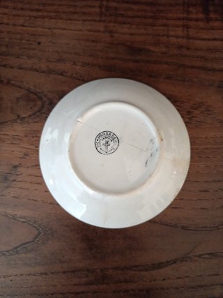 Taza antigua Cartuja