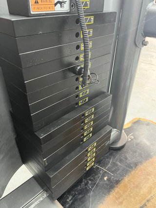Máquina Extensión de Cuádriceps Bodytone