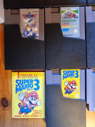 Nintendo NES con Caja y Juegos