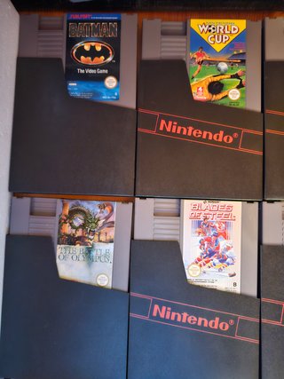 Nintendo NES con Caja y Juegos