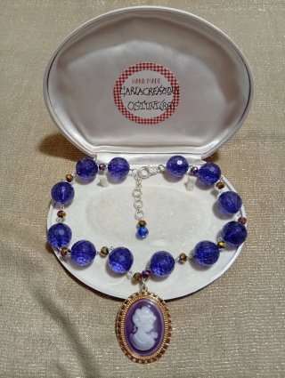 Collana Cammeo Fatta A Mano Blu e Viola